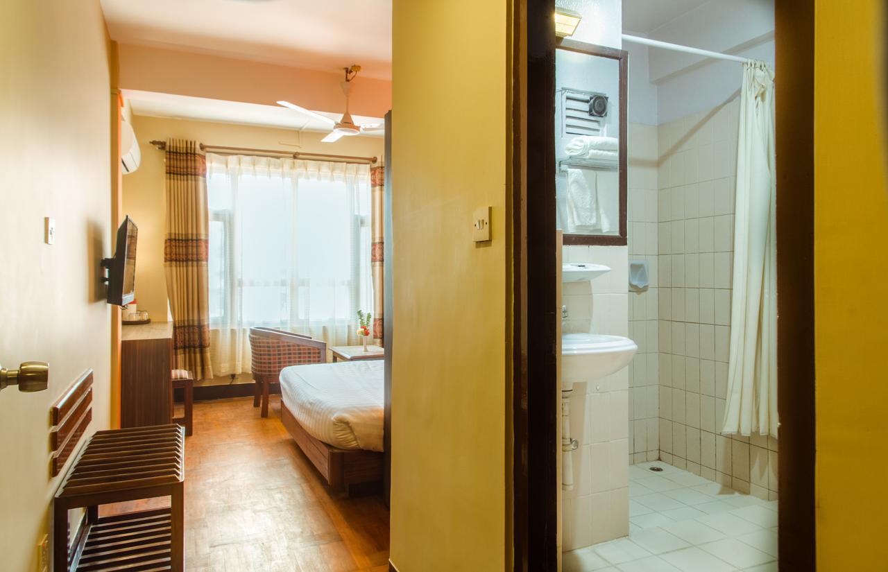 Little Nepal Inn Katmandu Zewnętrze zdjęcie